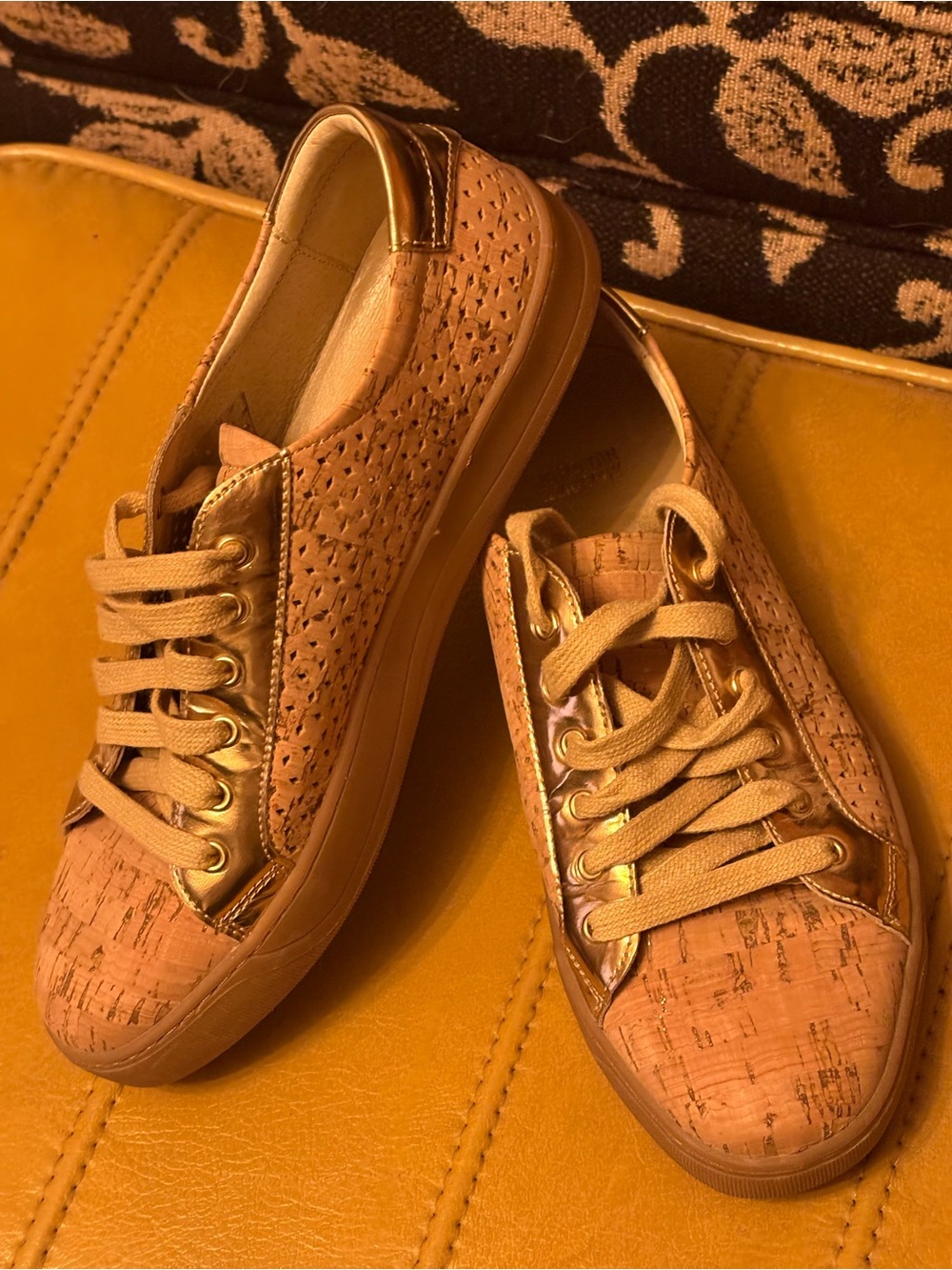 Women's Casual Cork-Textured Lace-Up Sneakers